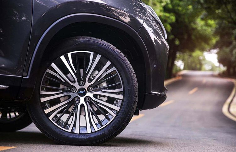 ����ŷ��X7��Ϯ