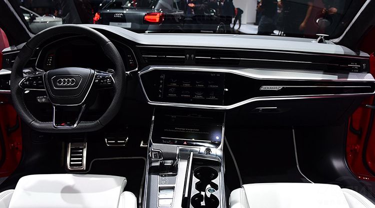 �����˸���չ�³��̵㣬���쳬�������ۣ�