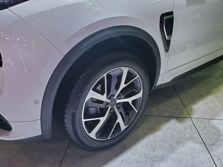 ���01�춯������  ���ó���ͺĽ�4.8L��