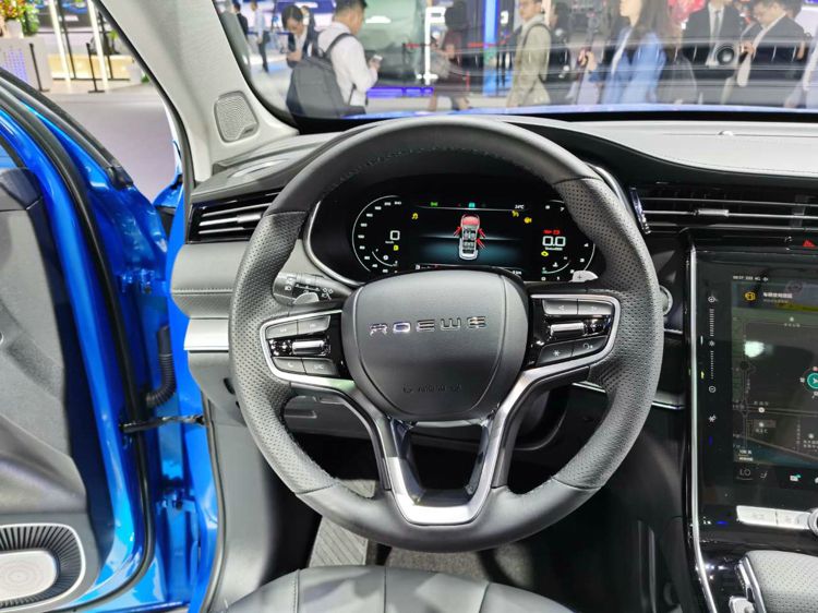 ݳչʵRX5