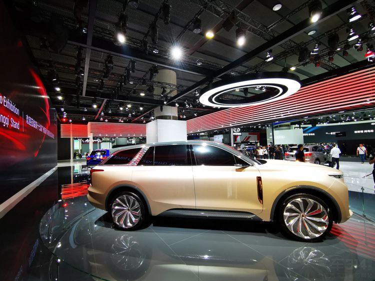 SUV