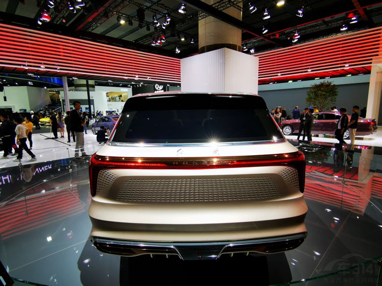 SUV