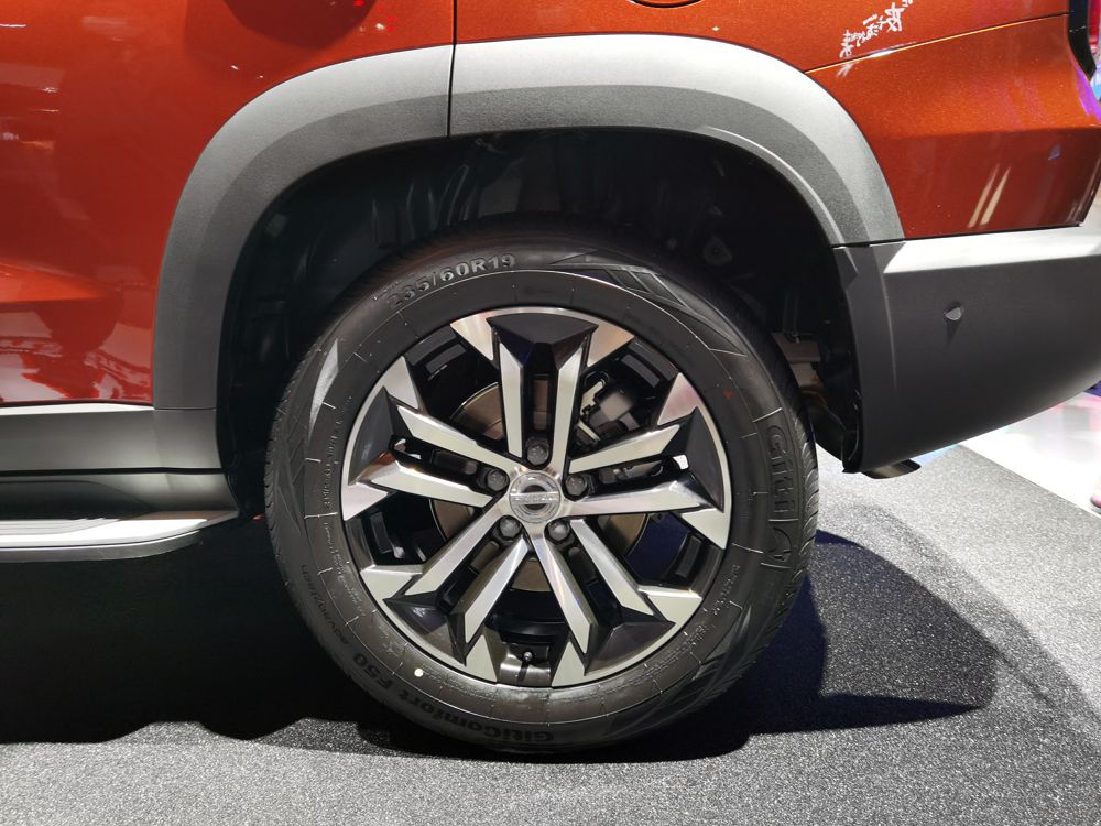 Ӳ��ԽҰ����ţȮ��---����������ɶ���չ