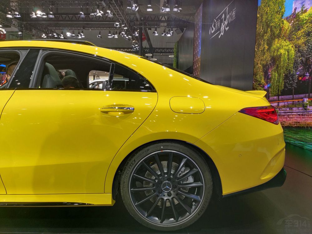 ɶչȫ÷˹AMG CLA35