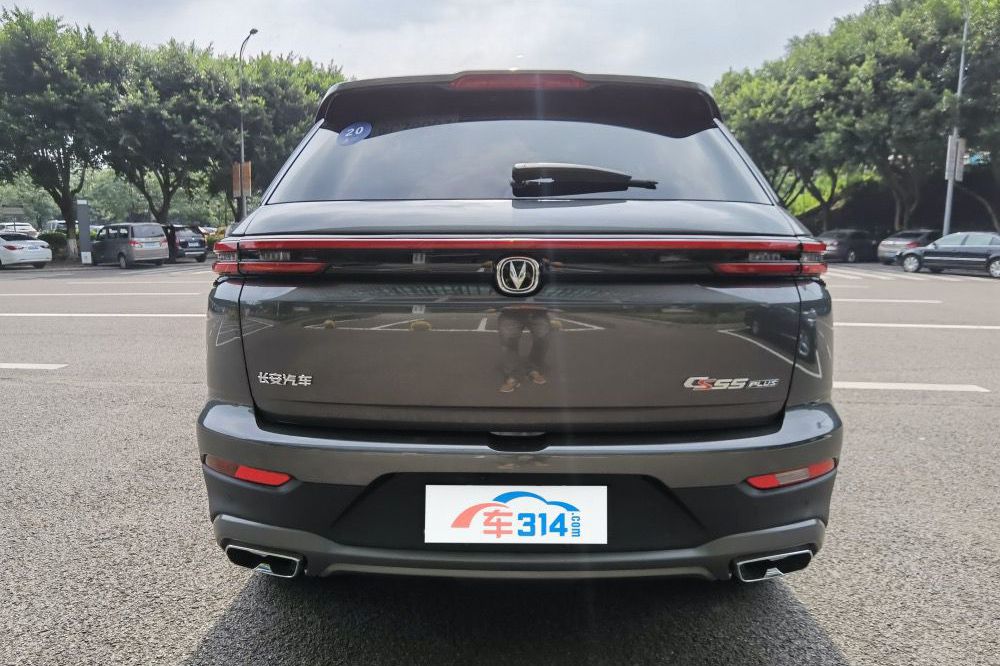 长安CS55PLUS蓝鲸版与锐程CC蓝鲸版上市 长安CS55PLUS蓝鲸版与锐程CC蓝鲸版上市