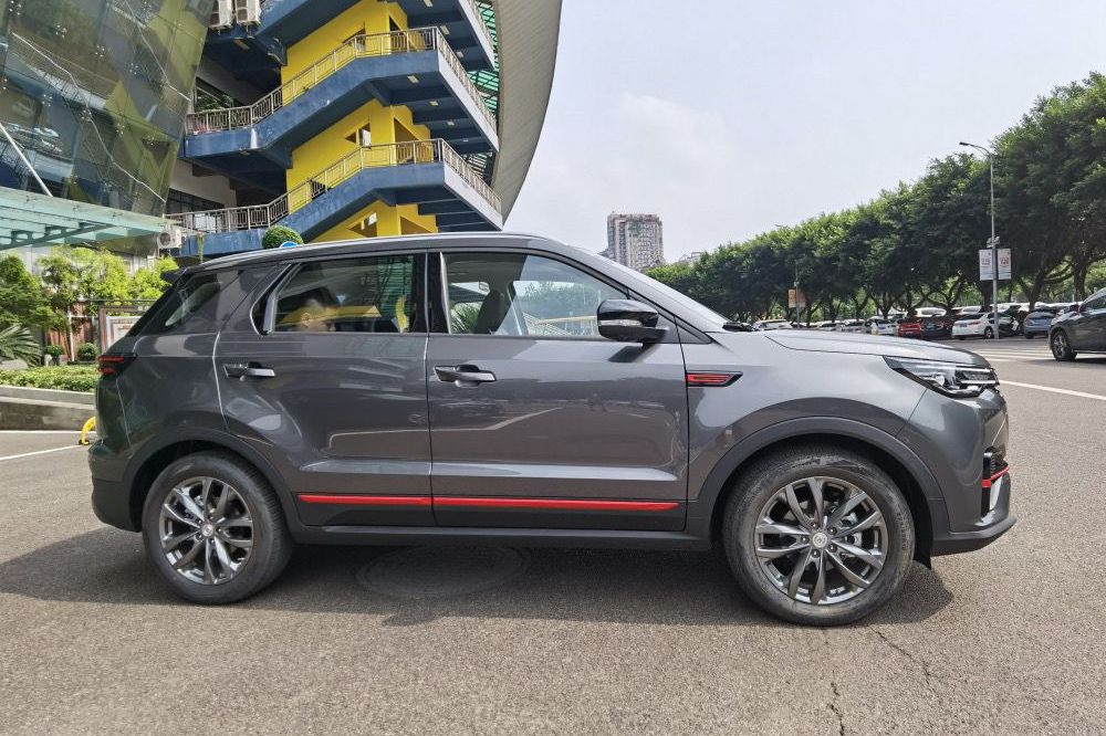 长安CS55PLUS蓝鲸版与锐程CC蓝鲸版上市 长安CS55PLUS蓝鲸版与锐程CC蓝鲸版上市