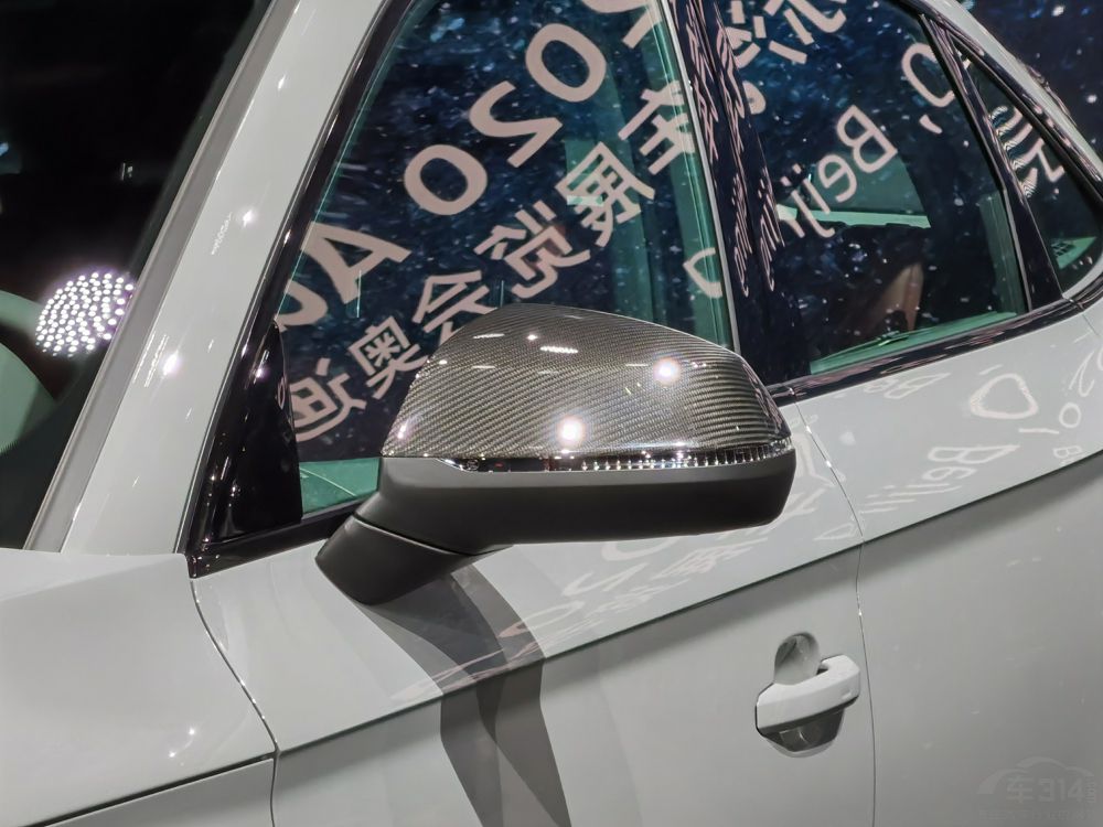 չµQ5L Sportbackʽ