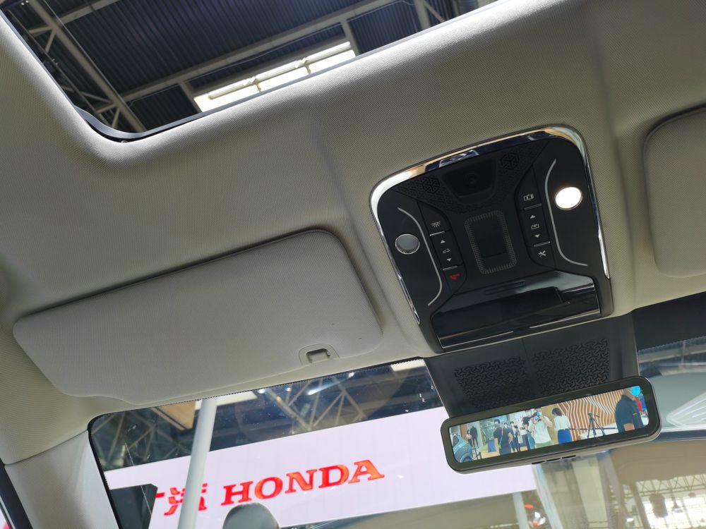 2020չ;X70 PLUS 1.6T 