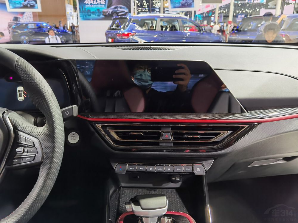 2020չ ŷX5С