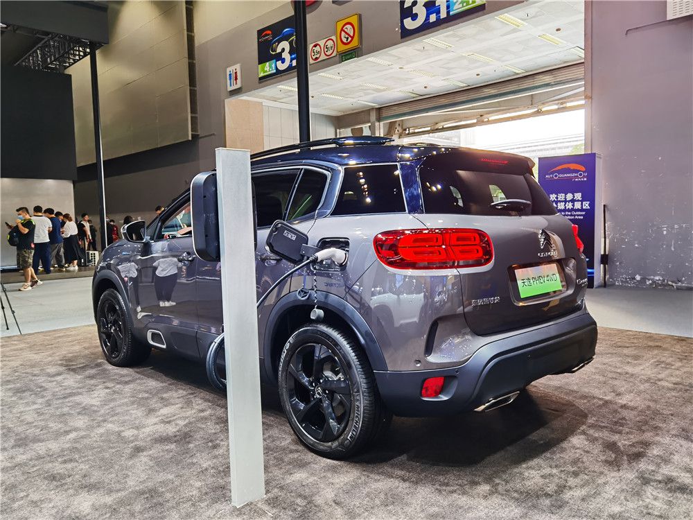 2020ݳչȫPHEV 4WDʵ