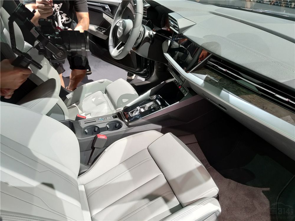 2020���ݳ�չ��ȫ��ӳ�֮��A3Lֵ������