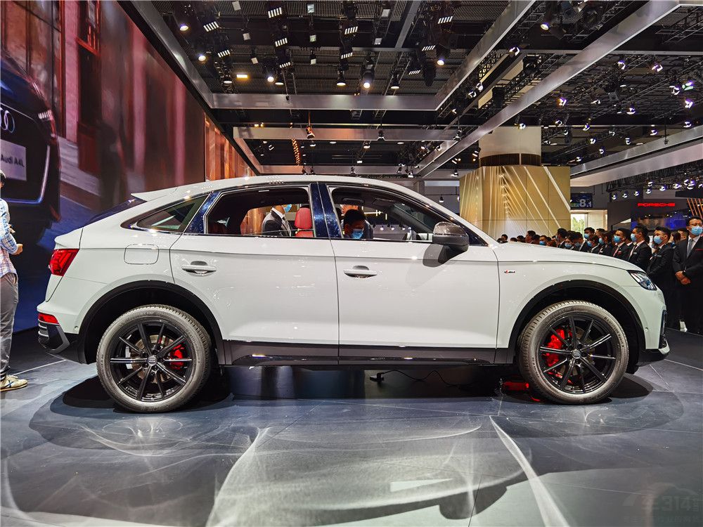 2020广州车展：奥迪Q5L Sportback还挺帅