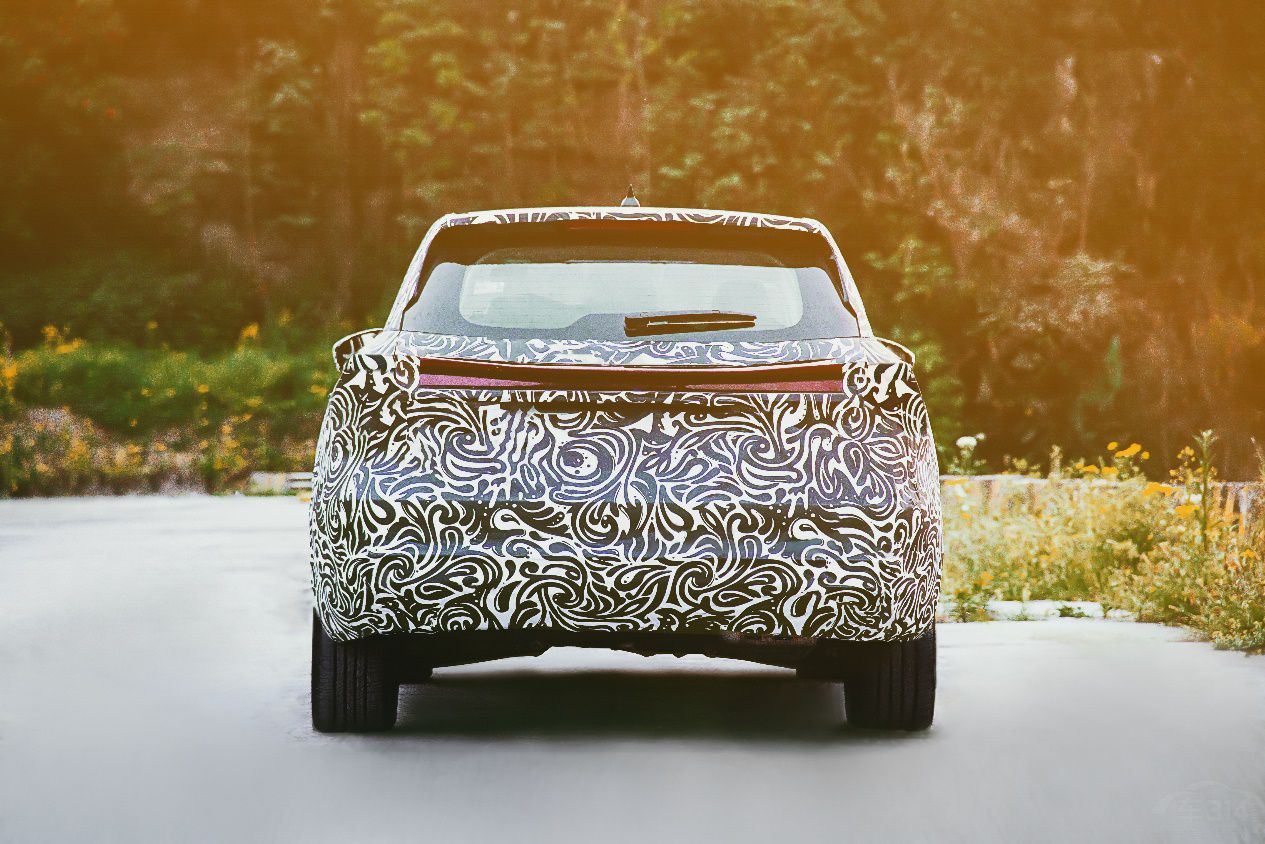 ŷX7 PLUSϺչʽ