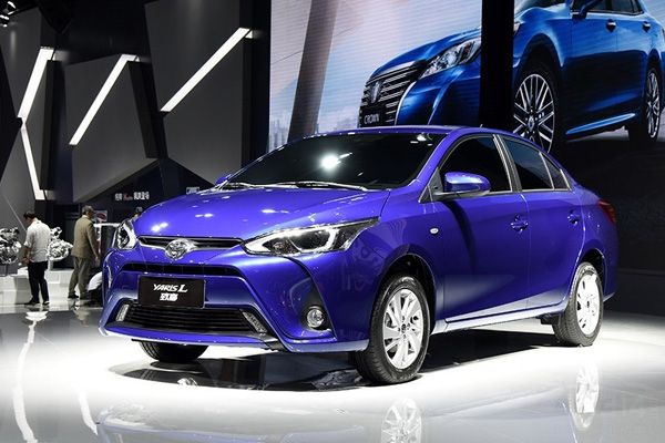 YARiS-L-.jpg
