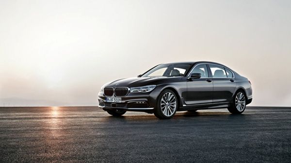 BMW7-ϵ.jpg
