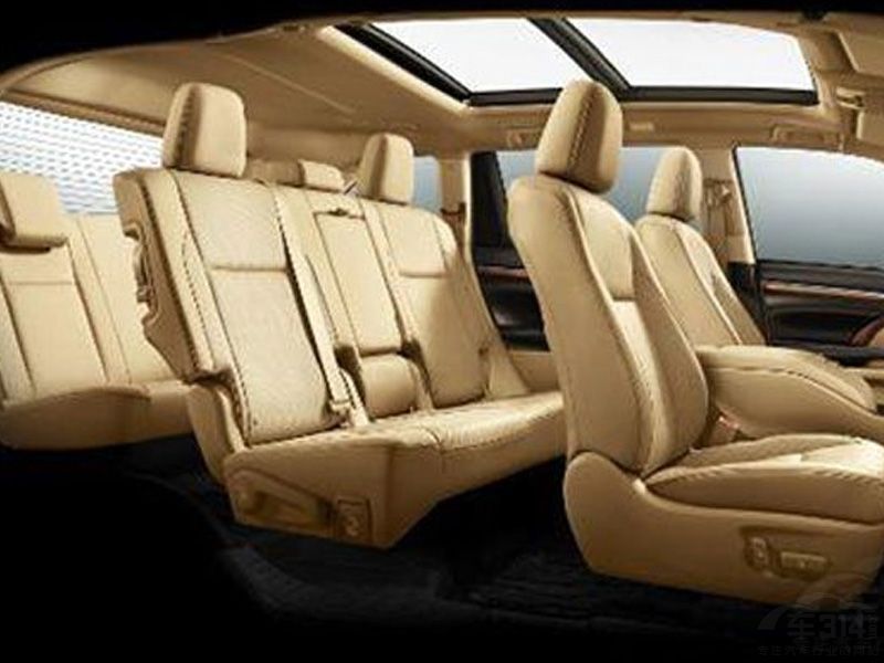 7SUV.jpg