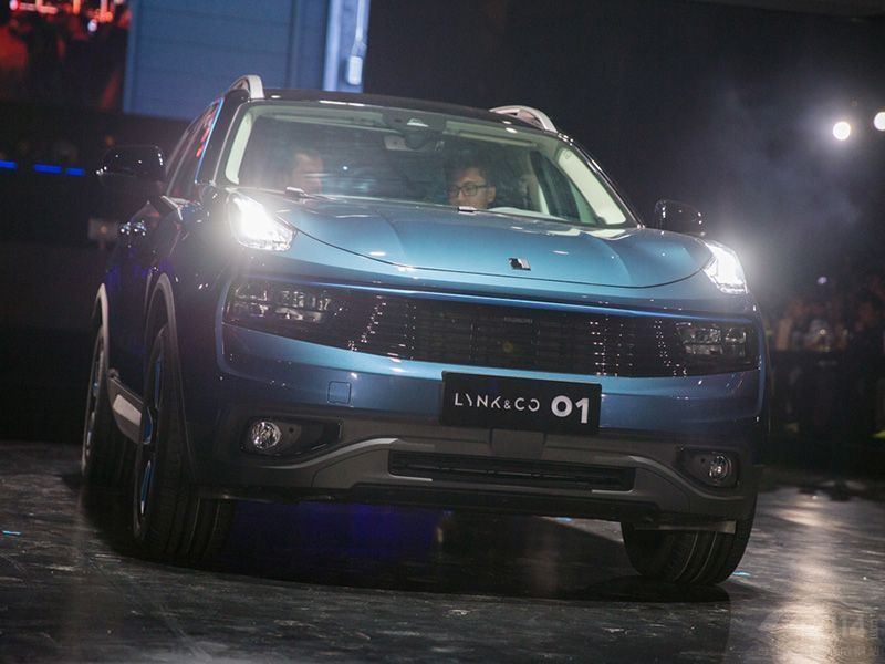 LYNK&CO01.jpg