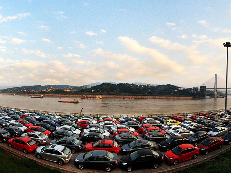 重庆汽车.jpg