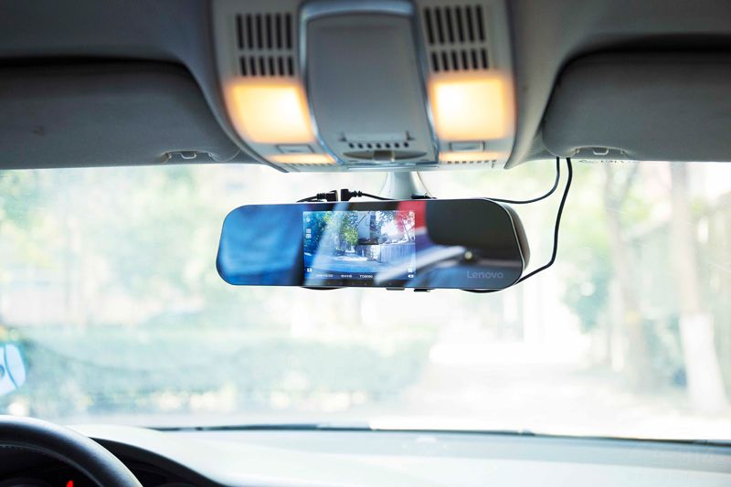 行车记录仪摄像.jpg