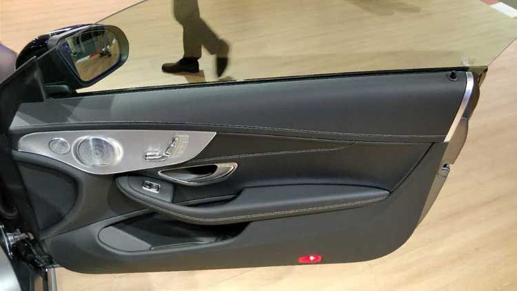 C300.jpg