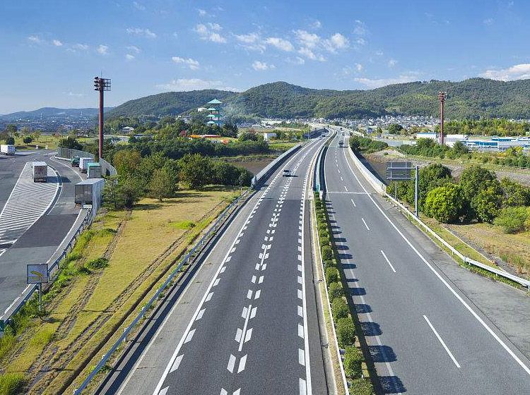 ʮһ�Լݳ������� ����ϸ��ٻ����ö³�