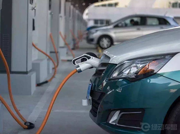 新能源汽车.jpg