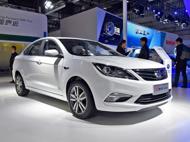 前有狼后有虎 睿骋CC能否挽回逸动的风采