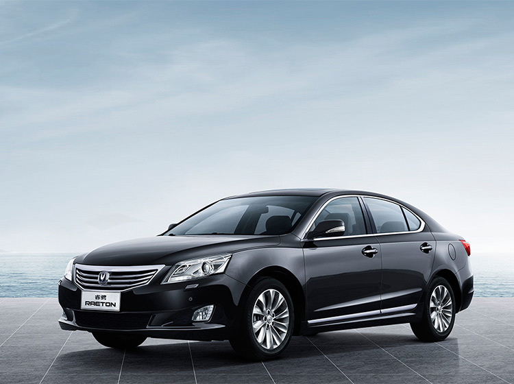 前有狼后有虎 睿骋CC能否挽回逸动的风采