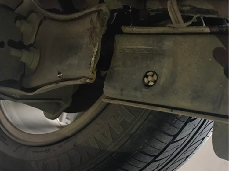 速腾“断轴门”再次发酵 故障车更换新补丁