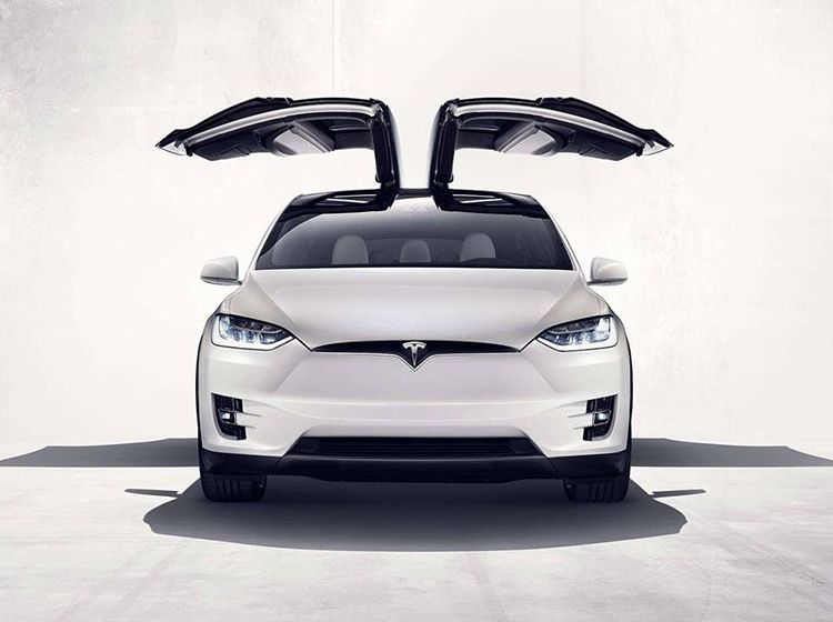 特斯拉2.jpg