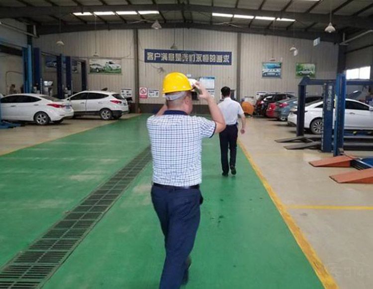 ��һ��4S�귢չ ���й�15����񹺳��ı�