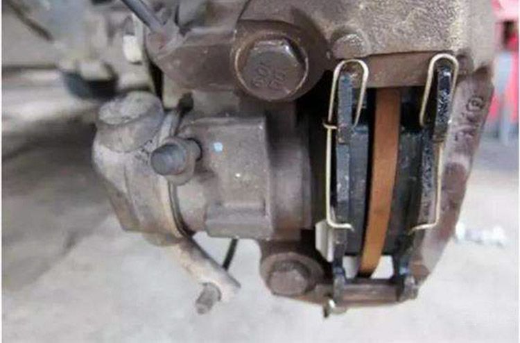 ɲ��Ƭ��������жϣ����뱻����ѧ����Щ