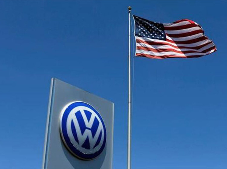 ʱ����������ٵ�315 ��;�񷢶�����ˮ