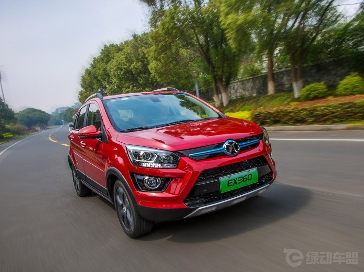 北汽新能源EX360.jpg