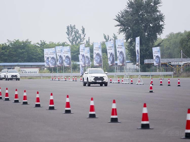 ���ٱ�̥������������������������ģ�