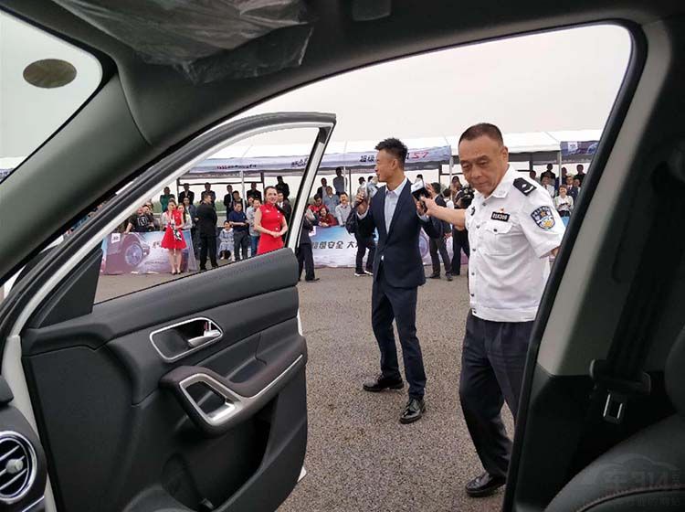 ���ٱ�̥������������������������ģ�