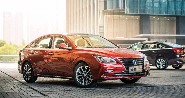 1533539736321361.png 长安睿骋CC与吉利博瑞对比 谁更值得买?