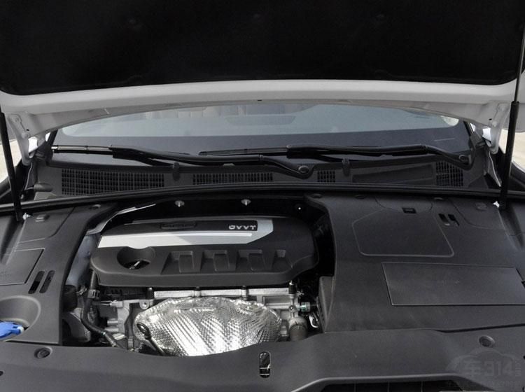 1533539844873200.jpg 长安睿骋CC与吉利博瑞对比 谁更值得买?