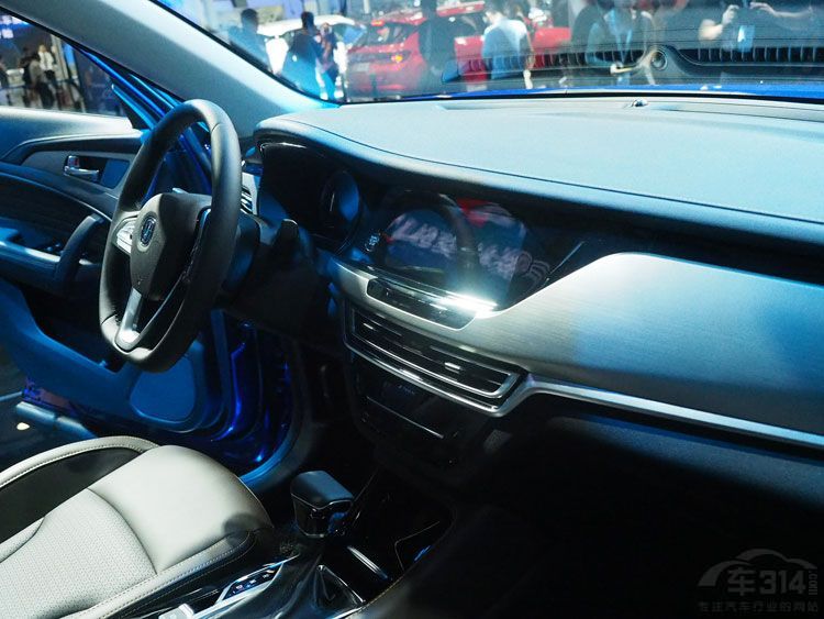 2018�ɶ���չ������CS35 PLUSȫ������