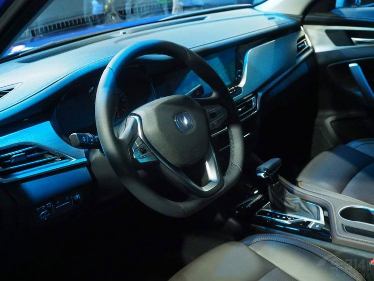 2018�ɶ���չ������CS35 PLUSȫ������