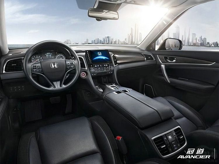 ������Ӽ۵Ĺڵ���UR-V�ۼ���������8ǧ