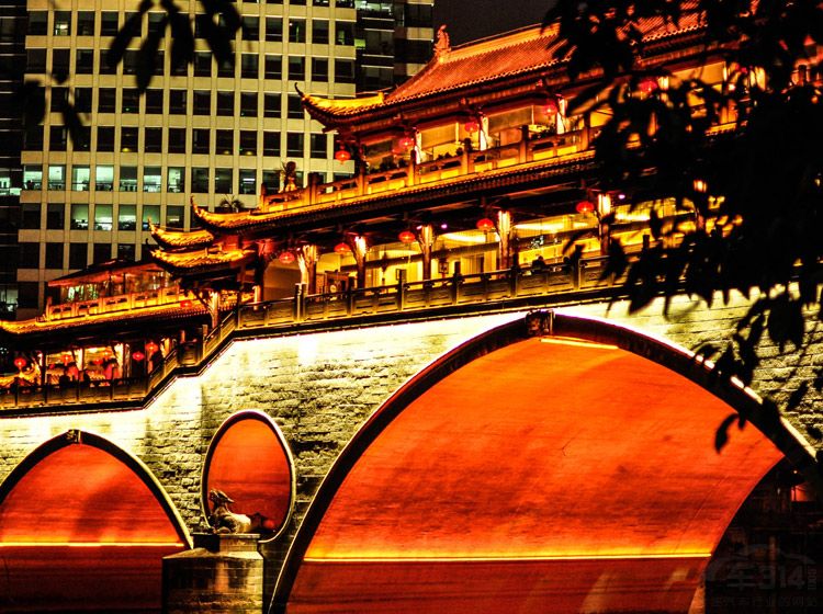 �ߵ·���ʮһҹ��������� �ɶ�λ������