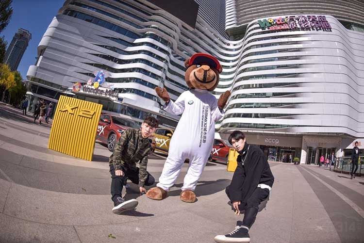 ʯ��ׯ����BMW X2�ſ�Ѳ�λ�ɹ��ٰ�