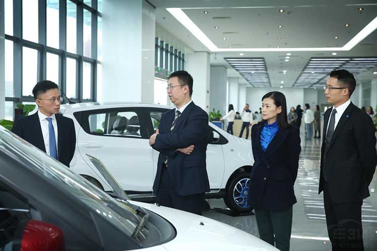 �����о�Ժ���Ƴ�����������ľ��Ѫ����