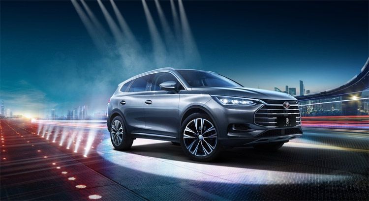 ���ݳ�չ�ذ�SUV�³� �ܶ���ҲҪȥ����