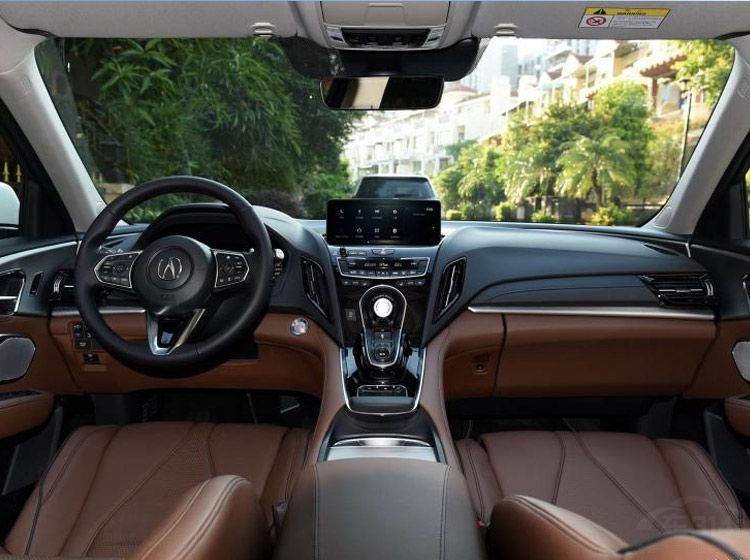 ���ݳ�չ�ذ�SUV�³� �ܶ���ҲҪȥ����