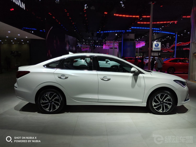 10�򼶾�Ʒ �����ݶ�EV460������ݳ�չ