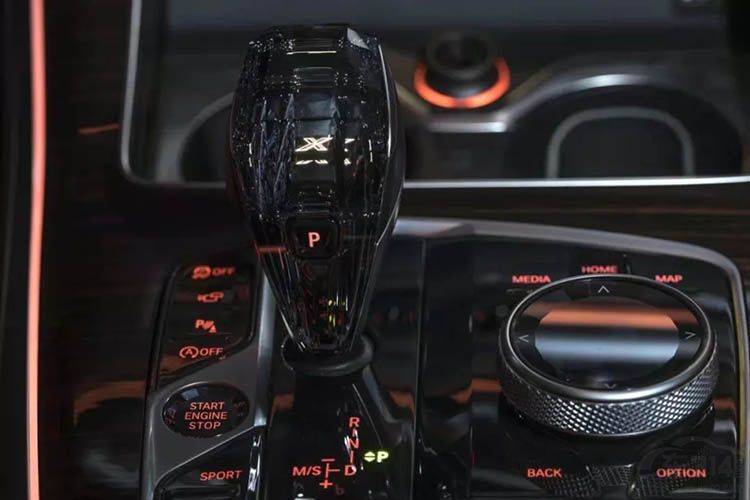 ����X5�Ƽ�ȫ��� �״�����һ��iDrive 7.0