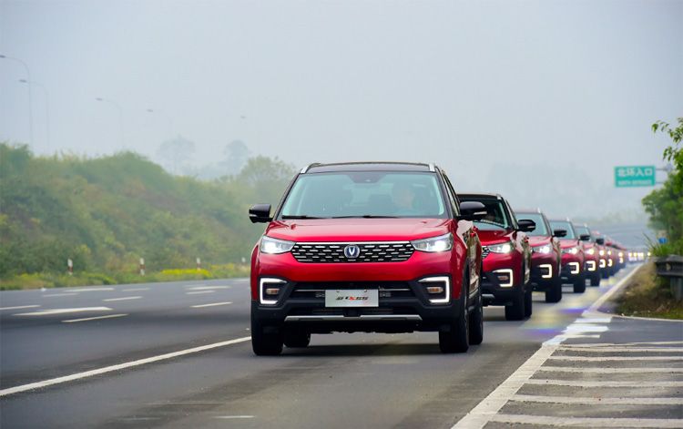 �³���CS55�Զ���ʻ����ȫ�¼���˹��¼