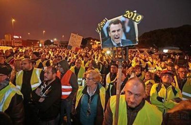 �������豩�� �����ǡ���ƶ�ø����ĸ��ͼ�